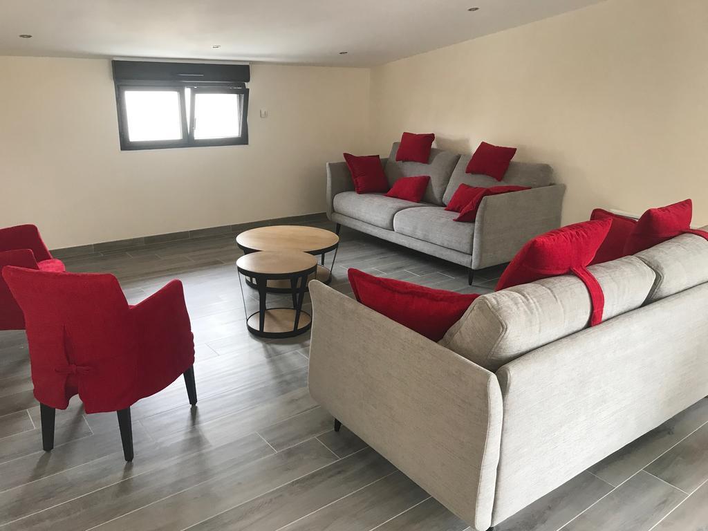 Chambres D'Hotes & Champagne Douard La Chapelle-Monthodon Esterno foto