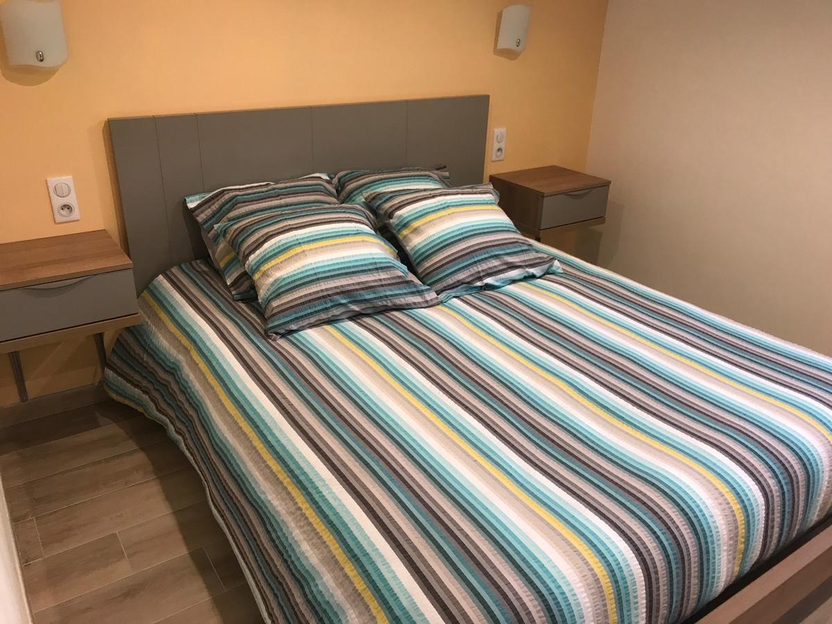 Chambres D'Hotes & Champagne Douard La Chapelle-Monthodon Esterno foto
